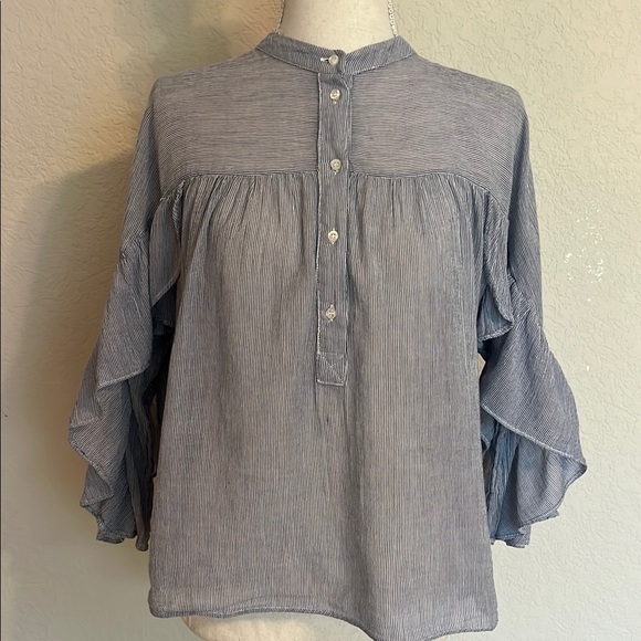 Anthropologie -Maeve Blue & white Ruffled Blouse with Bell Sleeves - Picture 5 of 7